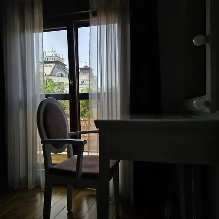 Bright Side 노비사드