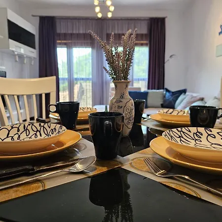 Bright Side 아파트